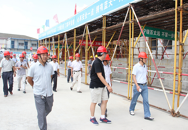 集团公司召开工程管理施工现场会