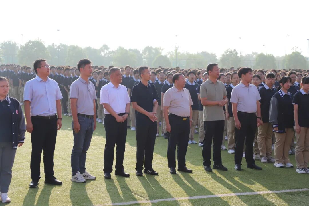 【快讯】苏州中设集团为2025年新淮高级中学考取清华大学、香港大学、南京大学、中国人民大学等高校的优秀学子发放奖学金 【快讯】苏州中设集团为2025年新淮高级中学考取清华大学、香港大学、南京大学、中国人民大学等高校的优秀学子发放奖学金