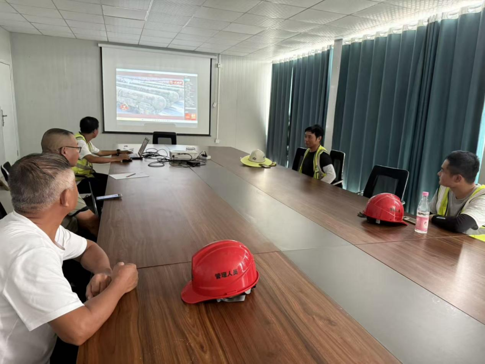 【铭记历史 砥砺前行】苏州中设集团集中观看纪念中国人民抗日战争暨世界反法西斯战争胜利80周年大会直播